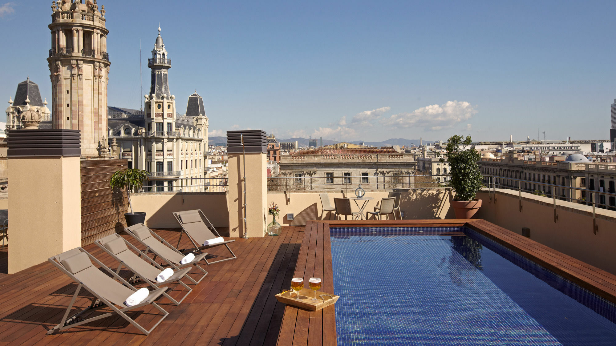 Duquesa Suites Landmark Hotel By Grup Duquessa Barcelona Kültér fotó